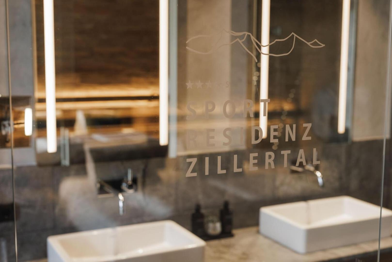 Sportresidenz Zillertal - 4 Sterne Superior 4* Uderns